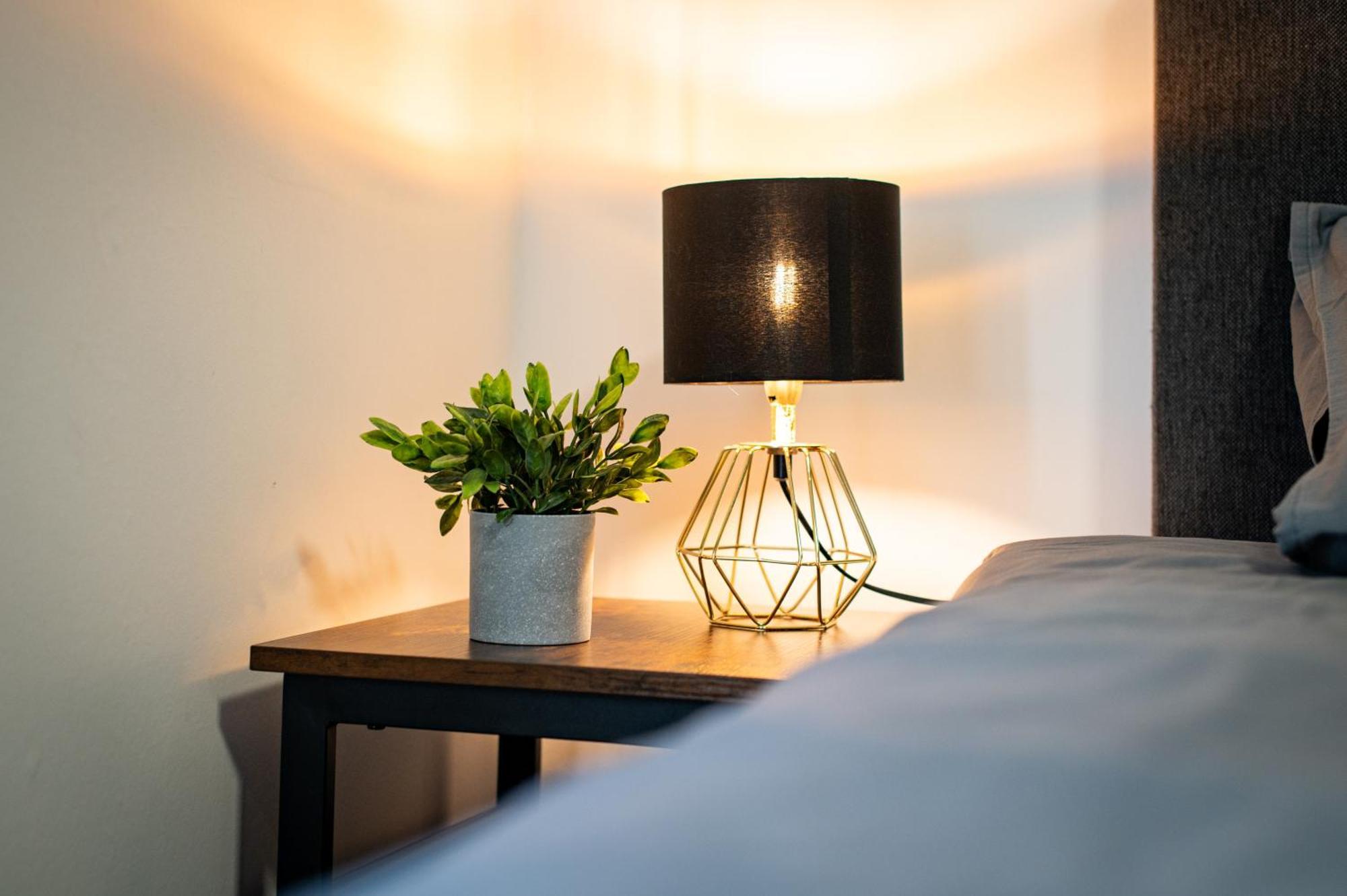 L'Endroit By La Reine City Center Spa Ngoại thất bức ảnh